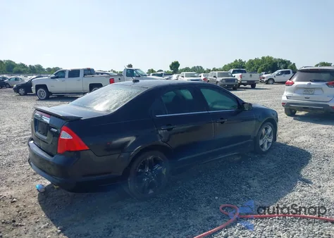 2010 Ford Fusion Sport z USA, uszkodzony, nr VIN 3FAHP0KC6AR370463
